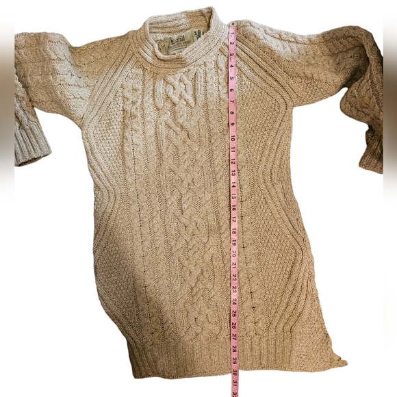 Real Irish Wool Sweater Aran Sweater Market Cable Knit Cozy Tunic Top Size M - Picture 9 of 9